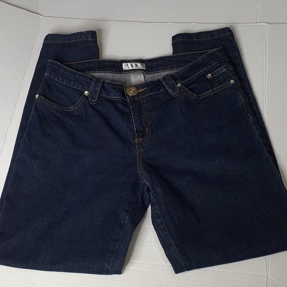 Metro7 Skinny Zippered Legs Size 6 - Picture 2 of 16